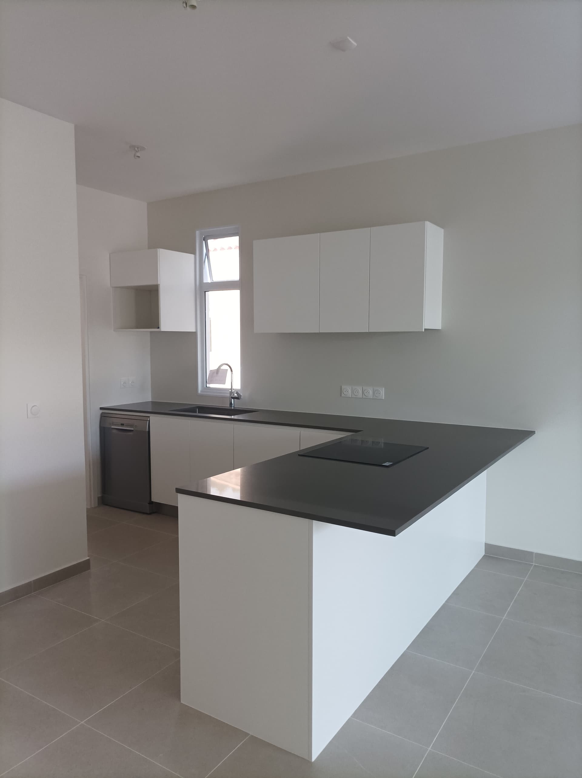 Cuisine sur mesure en bois - réalisation Wood Concept M3 Tahiti