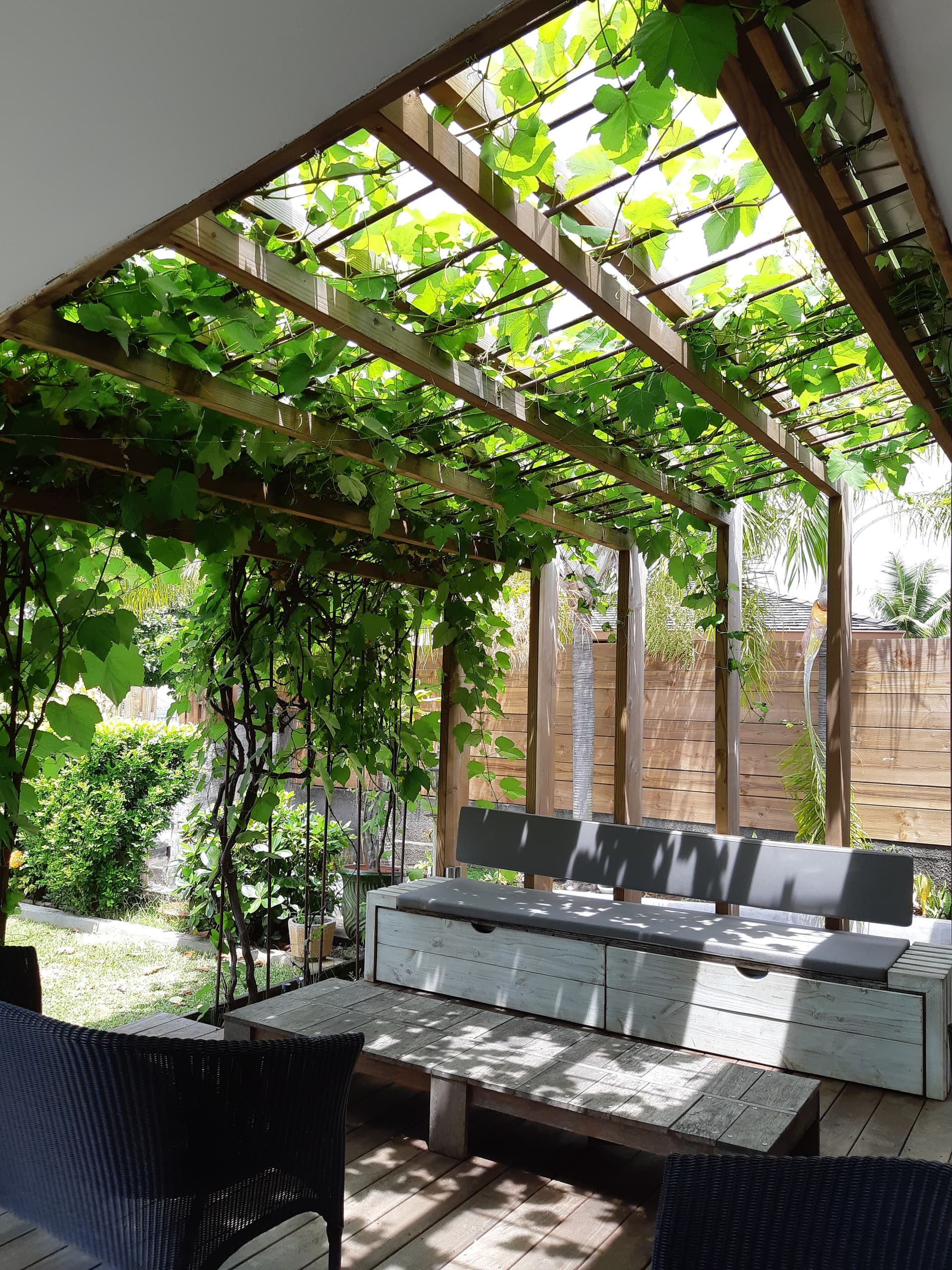 Construction extérieure bois Tahiti